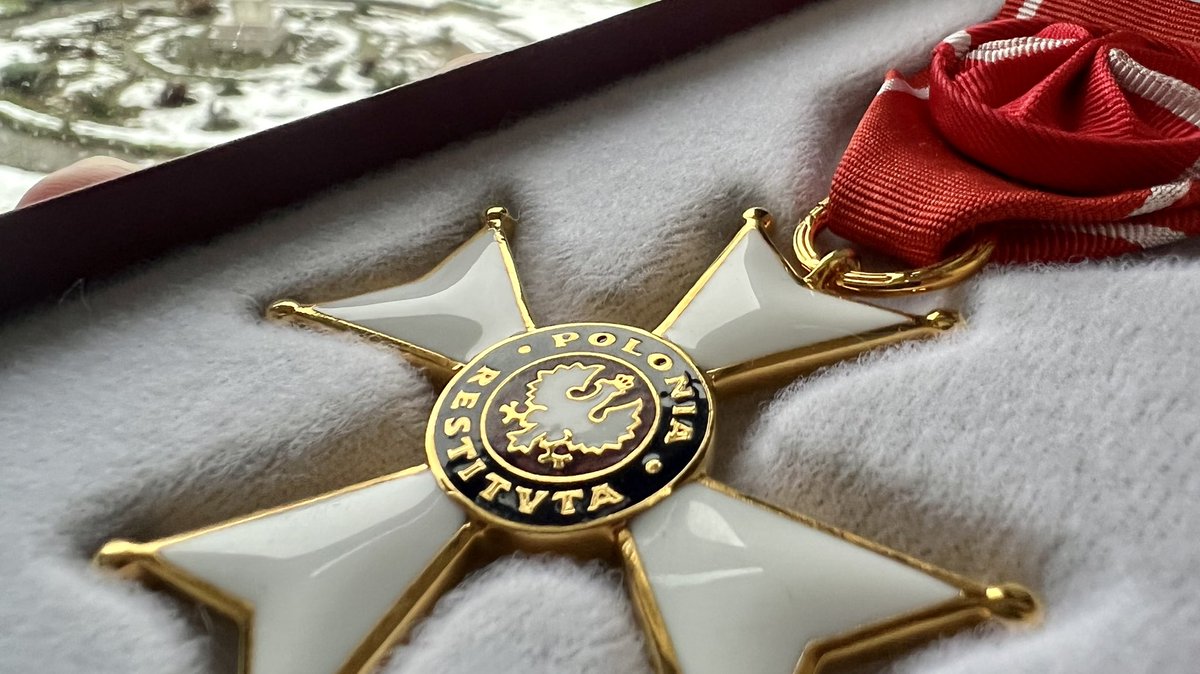 xRajchel's tweet photo. Nasz Naród jest jaskrawym przykładem potrzeby JEDNOŚCI; 💔 ile razy byliśmy "solidarni", zwyciężaliśmy potęgi. Rozbici stajemy się śmieszni, zadziwiamy świat błędami .. ". Ojcze, spraw, abyśmy byli JEDNO!" ✔️ xMR https://t.co/0IDCKbvE4t