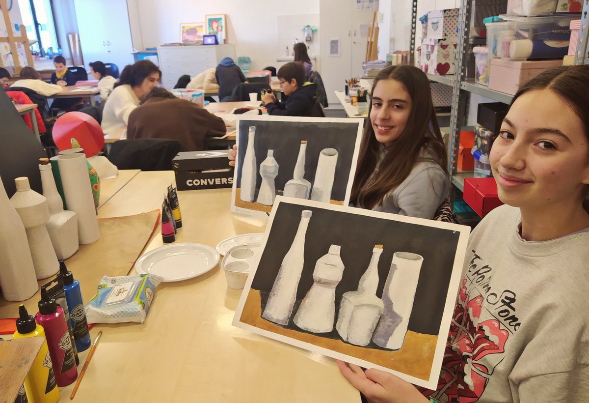 funcajaduero's tweet photo. Escuela de Arte de San Eloy. Experiencias Plásticas

Apreciando los resultados de estos primeros meses de trabajo...... Enhorabuena a todos nuestros alumnos!! Es fantástico!!! Sin duda seguiremos haciendo excelentes trabajos... O incluso mejor! 👋👋👋 https://t.co/P3GoWnDXvI