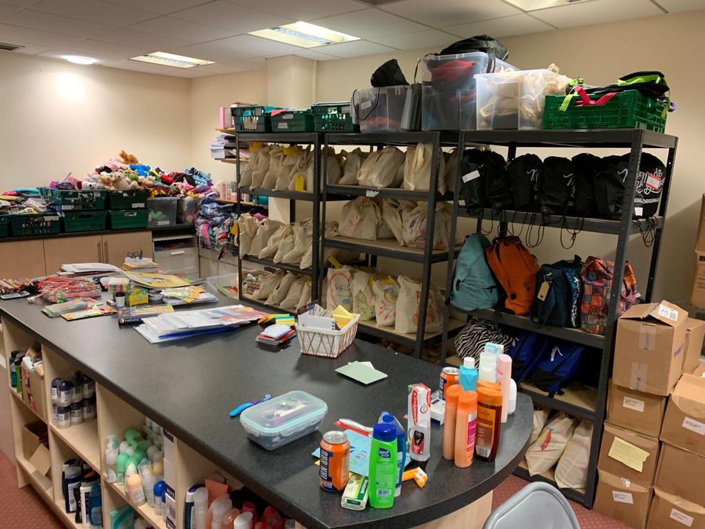 StNins_histmods (@stninianshisto1) on Twitter photo S6 pupils Orla & Ruth, visited <a href="/Refuweegee/">Refuweegee 🧡</a> to help deliver more than 1000 toiletry items donated by St Ninian’s pupils & to find out more about the incredible work they do to support refugees & asylum seekers in Glasgow. A truly inspirational group of people <a href="/stninianshigh/">Saint Ninian's</a> S6 pupils Orla & Ruth, visited <a href="/Refuweegee/">Refuweegee 🧡</a> to help deliver more than 1000 toiletry items donated by St Ninian’s pupils & to find out more about the incredible work they do to support refugees & asylum seekers in Glasgow. A truly inspirational group of people <a href="/stninianshigh/">Saint Ninian's</a>