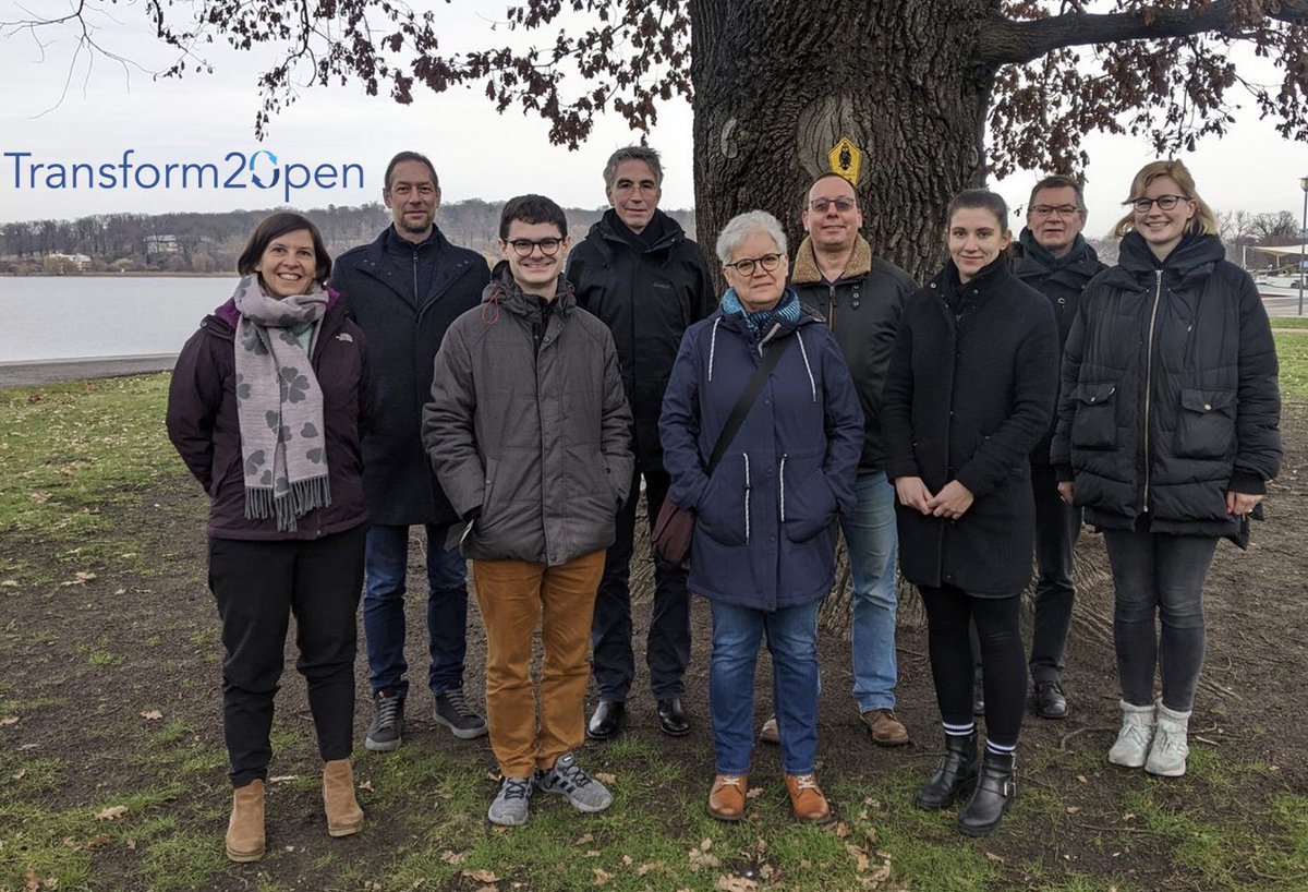 Transform2Open's tweet image. 📣 Projektstart Transform2Open
🌐 Website: transform2open.de 
👥 Projektpartner: @fzjuelich_zb, Universitätsbibliothek der Universität Potsdam und @helmholtz_os
🗒️ Projektantrag: doi.org/10.48440/os.he…
#OpenAccess #Informationsbudget #OATransformation @BMittermaier (lmf)