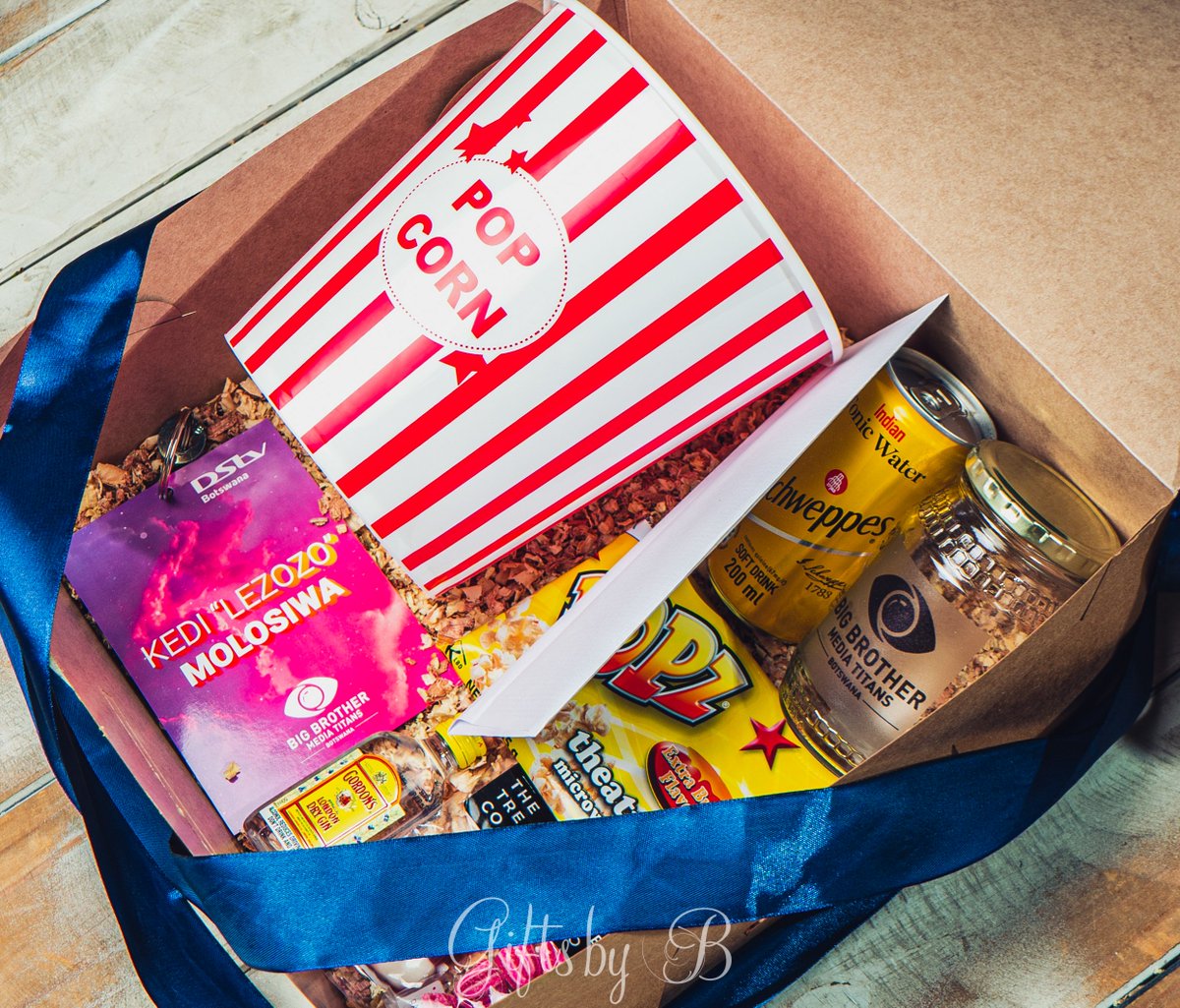 MasianPictures's tweet photo. Collaborating with the talented team at Gifts By B to bring their unique gift bags to life through our lens! It's been a joy to work with them and we can't wait to see what's in store for the future. Business lines are open and ready for your next project! #GiftsByB https://t.co/0GMrBTUfRU