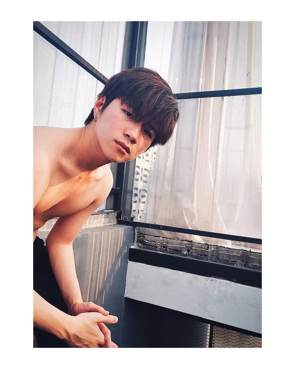 MeanPlanPH's tweet photo. [UPDATE] ⬆️

230202 ~ IT RUNS IN THE BLOOD 🩸

English Caption: "Blood Type O."

Well, Plan has a beautiful family. So clearly good genes run in their blood and Plan is the perfect example. 💚

© Plan's IG post @.iplann

#PlanRathavit
#คนของแปลน
#MeanPlanPH
~ 🌠 https://t.co/0xOdoeATPs