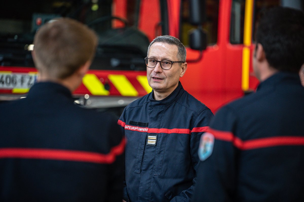 EBrocardi's tweet image. La team #FedCom change de « sujet » mais ne change pas d’angle.

Elle demeure et agit déjà aux côtés du nouveau président de la #FNSPF @BoslandJP comme pour @GregoryAllione, avec excellence.

Merci @ludomorand et @aureliendheilly pour les photos prises pour le nouveau président.