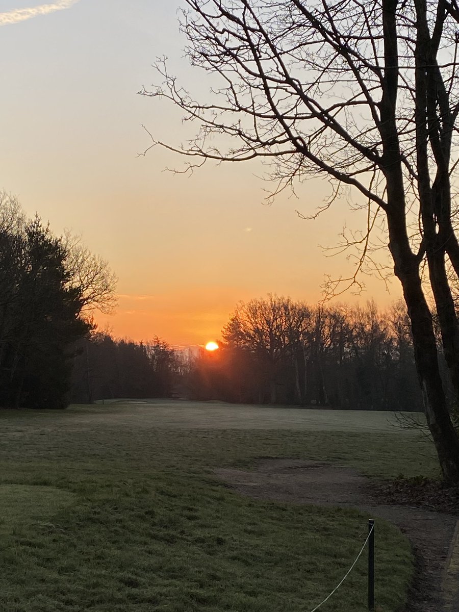 Early morning tee time was magnificent.