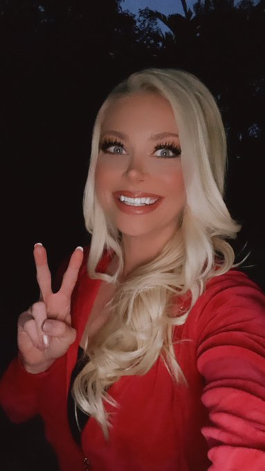 Yay, I&rsquo;m finally verified :) Here&rsquo;s a lil &ldquo;Before &amp; After&rdquo;💋 https://t.co/TXgtd4bQpC<a href="/tag/tittytuesday"class="tags"><span>#tittytuesday</span></a><a href="/tag/quarantine"class="tags"><span>#quarantine</span></a><a href="/tag/socialdistancing"class="tags"><span>#socialdistancing</span></a>