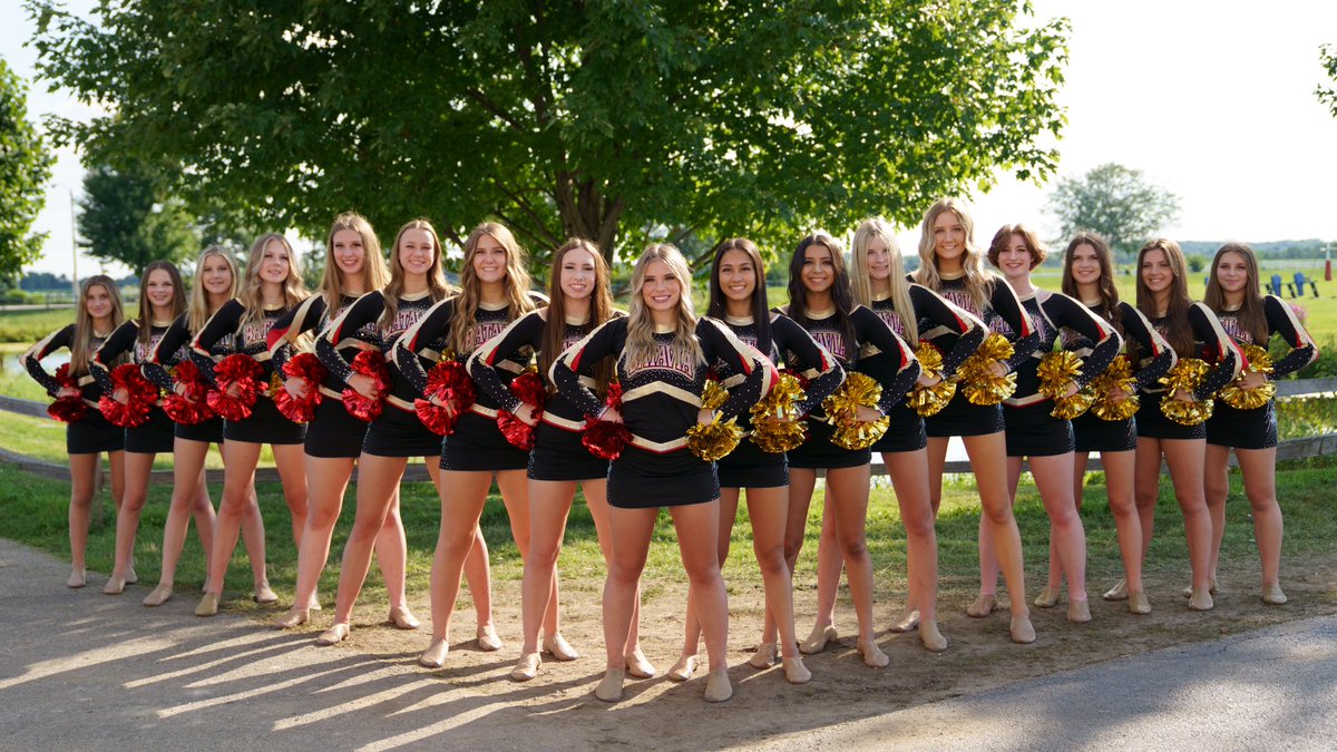 Good luck to all dance teams competing @ Sectionals today! Shine, Sparkle,Smile! Varsity Bulldogs DT leave it on the floor dance with all your heart and punch your ticket to State! #heartless #bulldogstrong Batavia come support @ Geneva DT dances @ at 2:42 (Sectional @ 2:15)