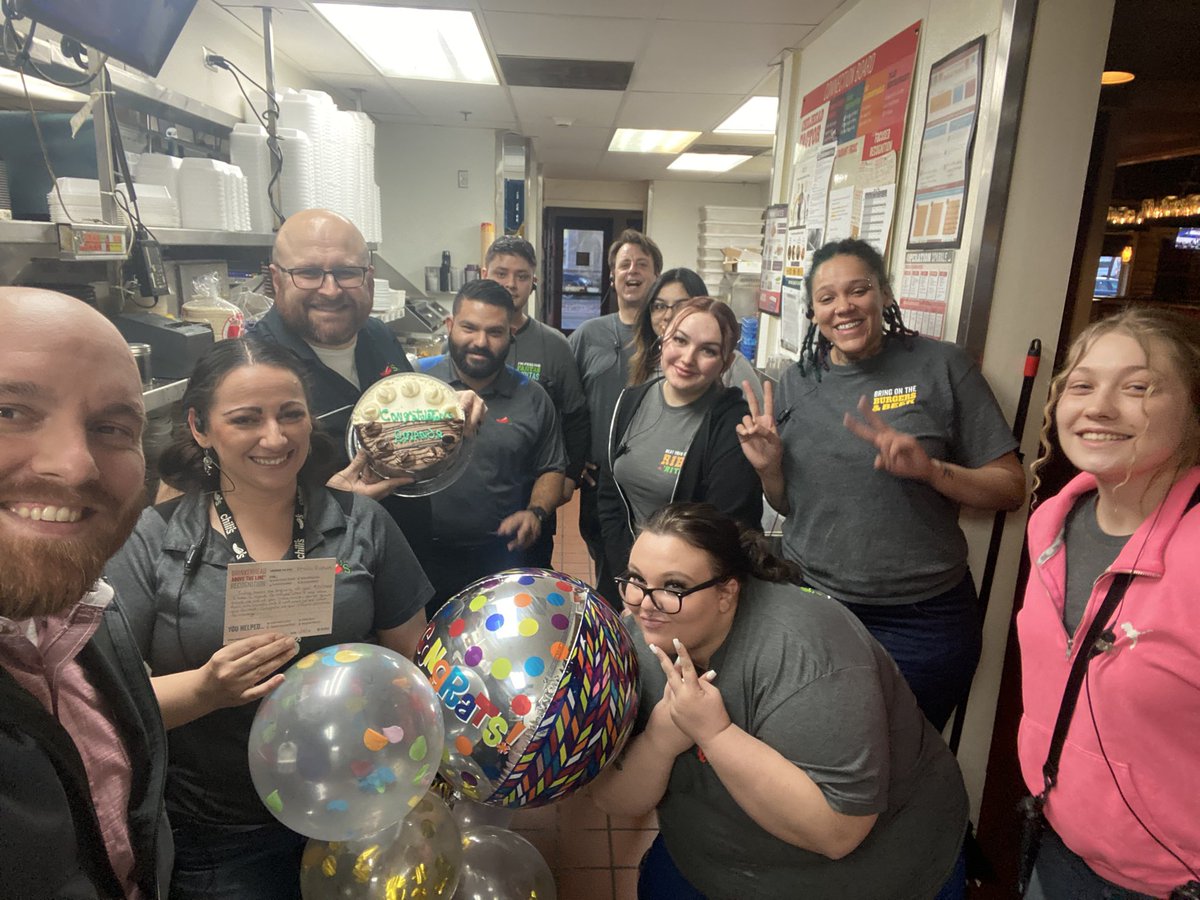 jeremylilly86's tweet photo. Here we #growagain! Congrats to Amanda and Mindy on your well deserved promotions from CSL to manager!! I can’t wait to see what you both do! @hasquet @StephanieKeeli5 @Chilis @nballard026 @JPChilihead https://t.co/VqWWPe66nM