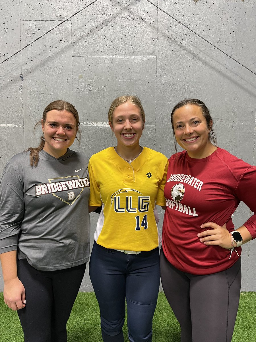 grace_sinko's tweet photo. I just got finished with my Bridgewater camp!! It went amazing!! Thank you Coach Meg @MegPlesko9, Coach Jess, and Coach Smiley for such an amazing experience. Everything we did was amazing and I can’t wait to hopefully get to the prospect camp at Bridgewater on the February 19th. https://t.co/D4Ma5bPL6o