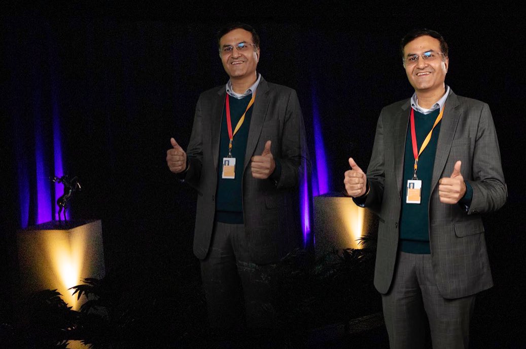 sumeetsh's tweet photo. The immersive experience offered by hologram technology is set for rapid adoption into diverse use-cases across industries! and PwCites are #pwcproud to experience it today. #FitForFuture and #AcingDigital
#PwCHolofied #PwCHoloSnap #pwcindiasquad @PwC_IN https://t.co/pT6s8m5i7A