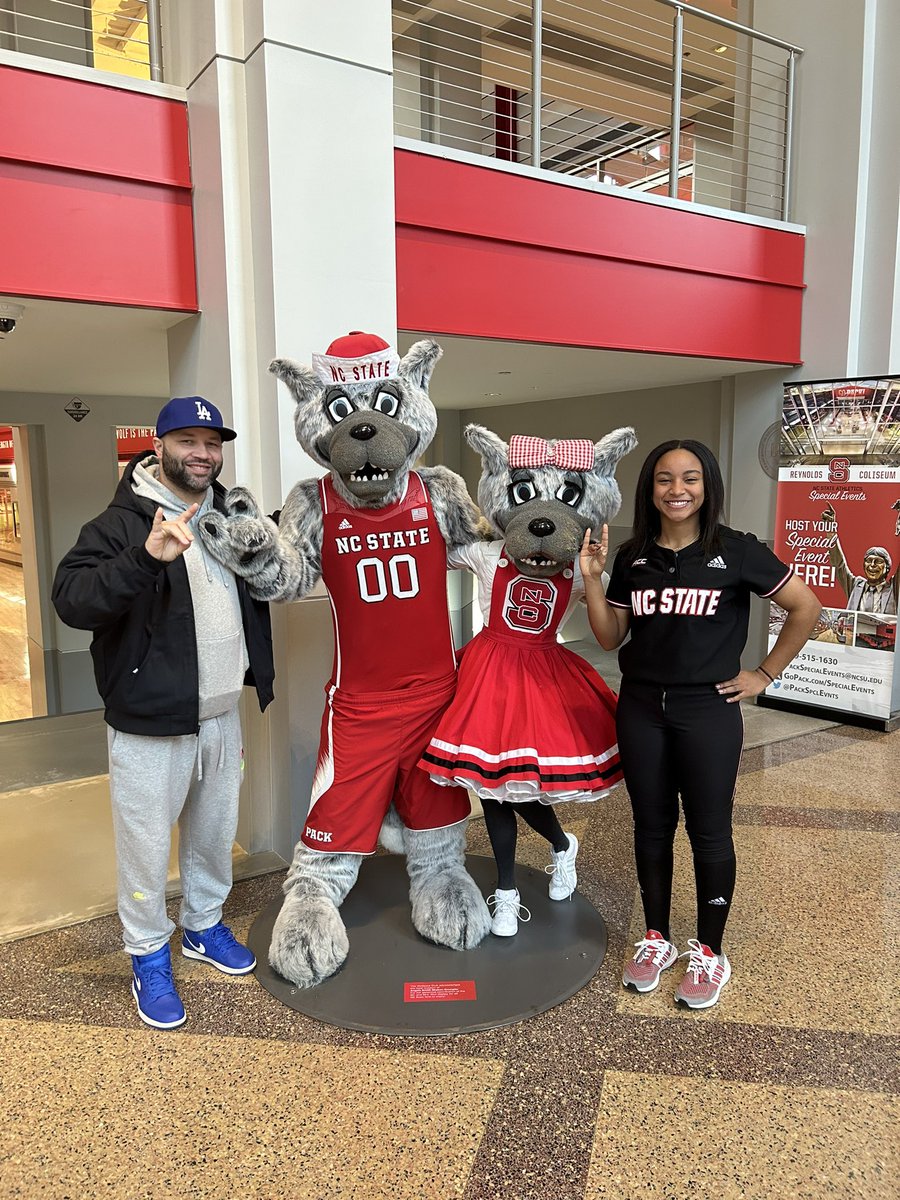 KamMunson's tweet photo. I’m so excited to announce that I have decided to further my academic and athletic career at NC State University! I want to say thank you to my parents and coaches for helping me get here! Go wolf pack❤️🐺@CoachPatrick_ @SwiftCoach @BTurner_75 @hittingcoachJ @Softball_CHHS https://t.co/mf5qv2r1ZP
