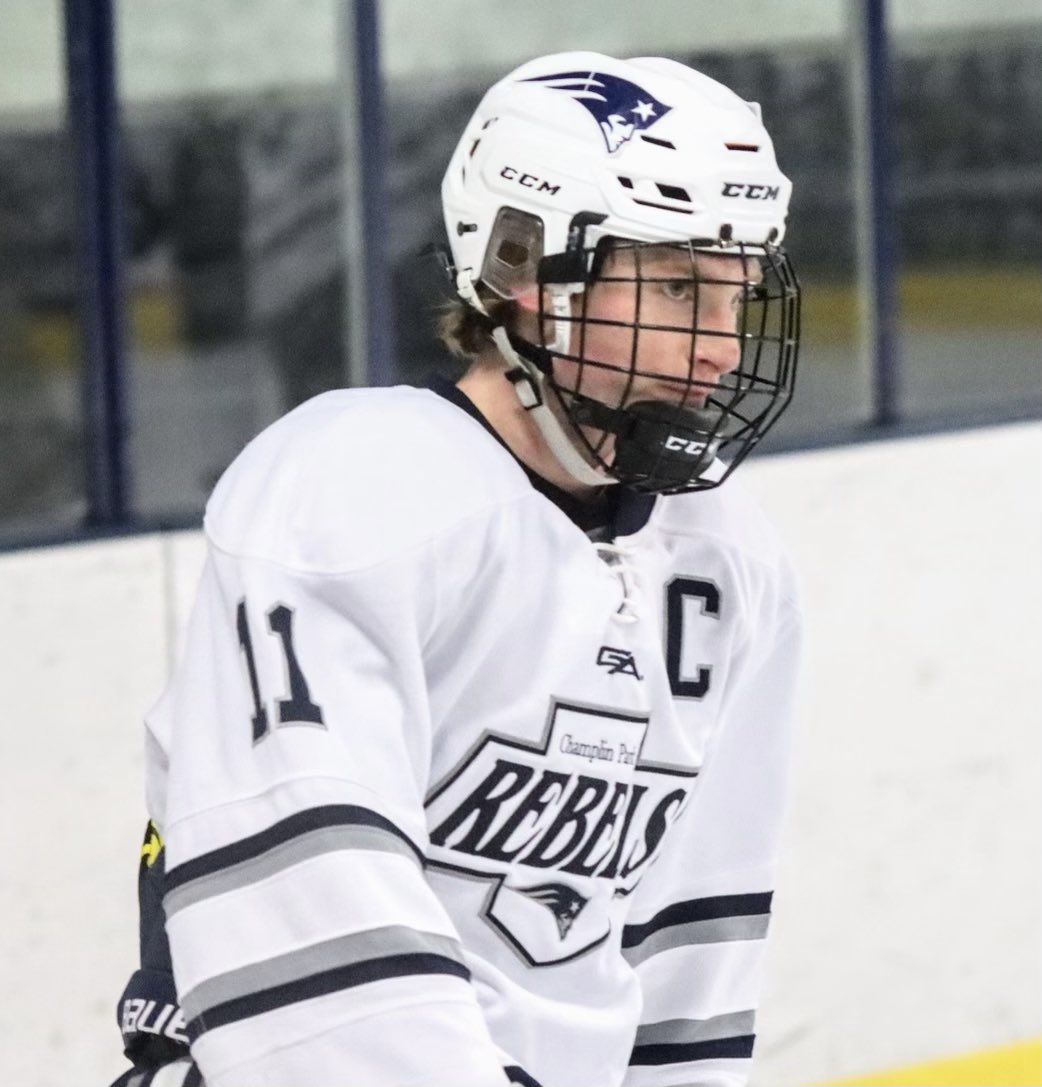 📈Underrated: Jordan Ronn of Champlin Park has a point in every game this season. 
Games: 16 
Goals: 18
Assists: 24
Points: 42
Career: 1️⃣0️⃣1️⃣ points in just 62 games played. 👏👏👏
📸 <a href="/Romuald_Images/">David Romuald</a>