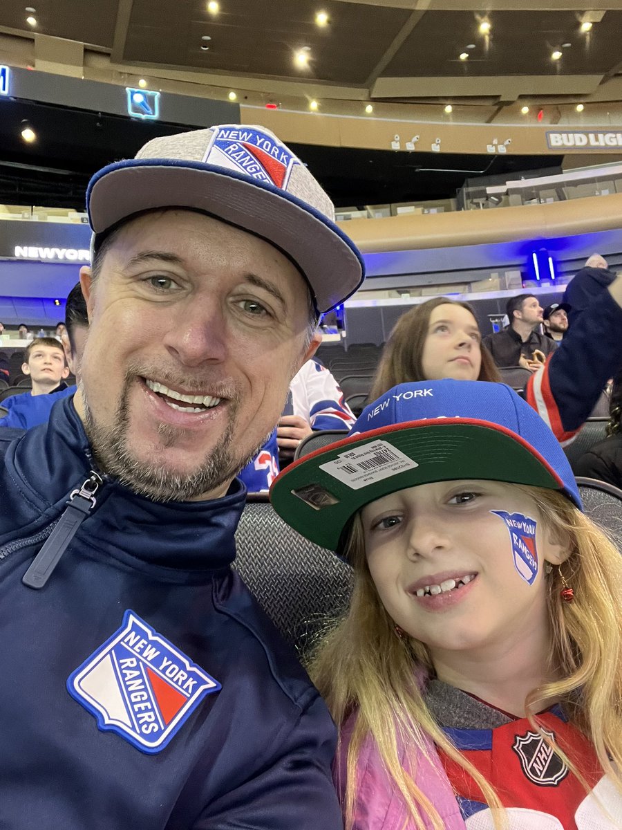 jgrosner's tweet photo. #NYR https://t.co/UHrD1mnWW4