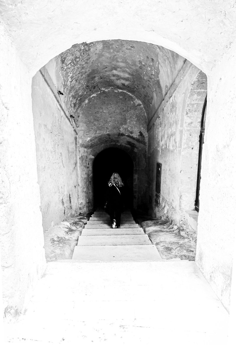 Into the dark.
#mentalhealth #strength #bnwphotography #Wellbeing #Alone