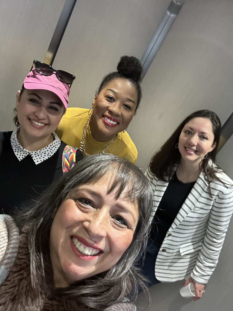 TBrownEducator's tweet photo. Congratulations Gabby Elliott @Socorro_Middle! You will be an amazing principal at @SocorroISD’s 51st campus, Eastlake Middle School!! 📚✏️ https://t.co/VfVWDBv1PO