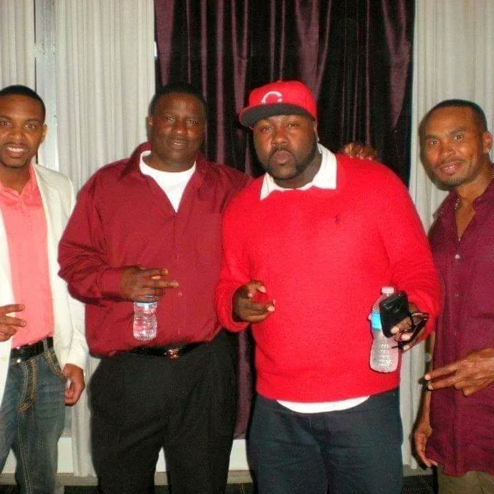 J.R. EWING tweet media