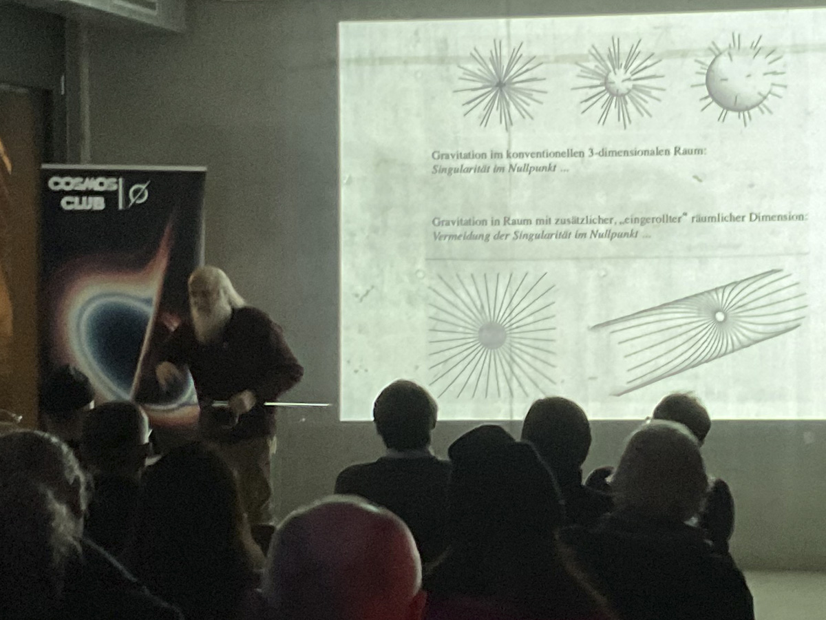 raumschiff tweet media