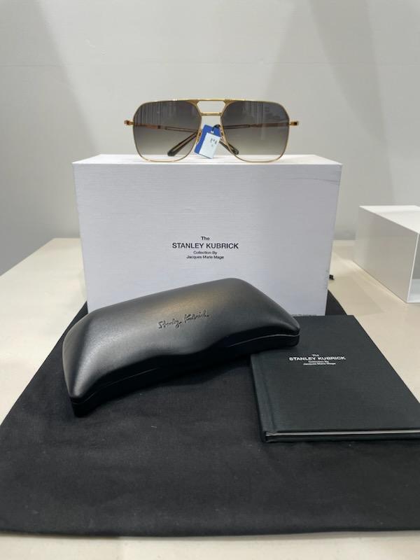 VisionaryOptics tweet media