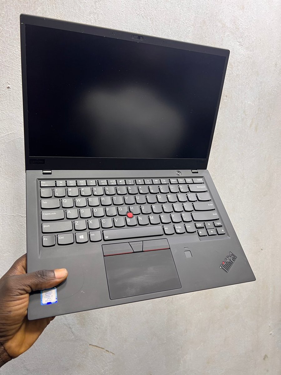 ovittech's tweet image. For our Lenovo lovers ⚡
-
Lenovo Thinkpad X1 Carbon 20kGS4S81C || Fingerprint scanner || Core i7 @ 2.1Ghz Quadcore || 8th generation || 16GB RAM || 512GB SSD || keyboardlight || full HD Screen Display 

Price: 330K

#techlaptops #tech
