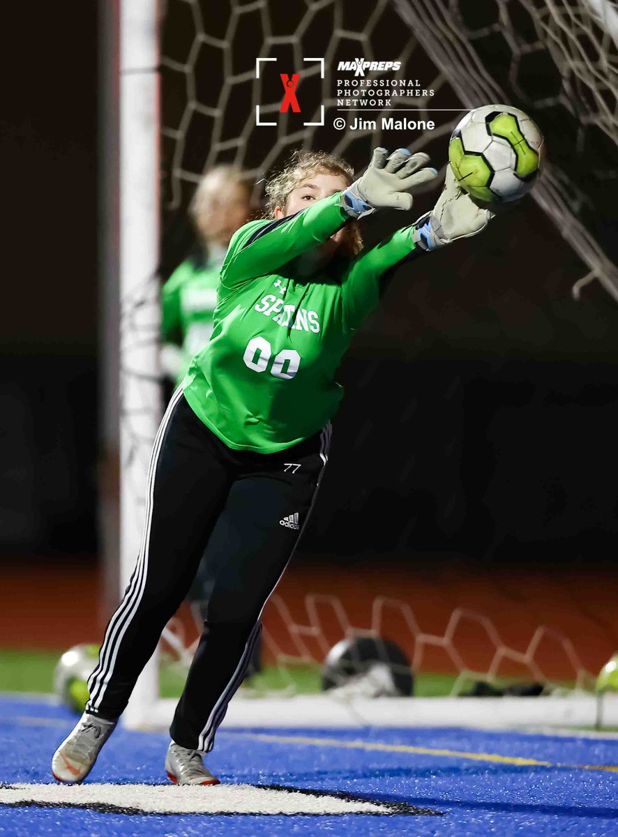 JimMalonePhotos's tweet photo. View #Maxpreps Images from 1/18/23 of #SCVAL Women's #Varsity #Soccer Match between #LosAltosHS & #MtnViewHS by using the link:
https://t.co/0YcumIm1oX
@CoachPanos @LosAltosAth @MtnViewAth @MaxPreps #JimMalonePhotos https://t.co/mEbmdc45TM