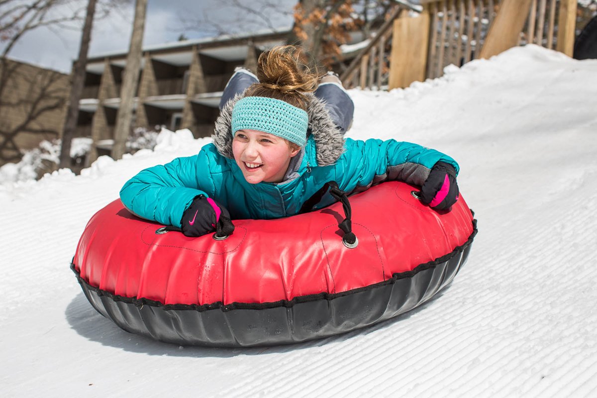 It's been a light winter here with low snow totals and unseasonably warm temperatures.  We have been working hard to keep our sno-tubes running for you.
Mother nature helping us out this week with some fresh powder.  Is sno-tubing high on your Woodloch to-do list?  #letsgoooooo