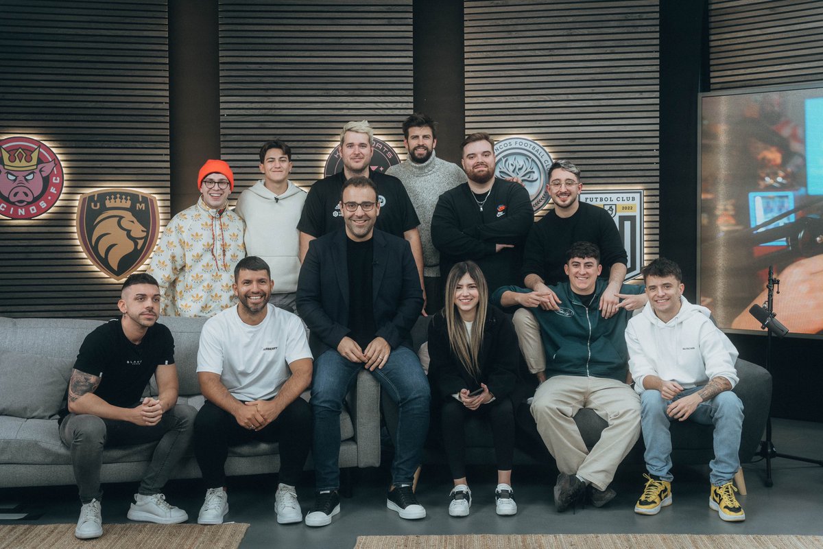 aguerosergiokun's tweet image. La banda de la @KingsLeague