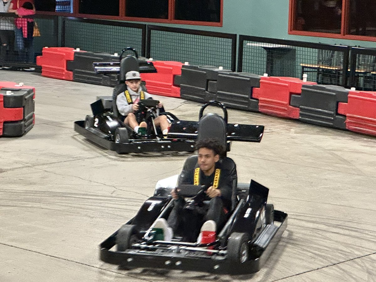 Team 7-2 tweet media