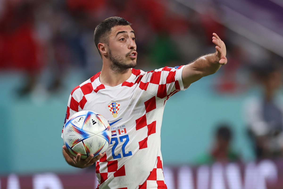 Josip Juranović to Union Berlin, here we go confirmed after news revealed on Friday! 🚨🔴🇭🇷 #transfers

Understand Juranović will undergo the medical tests on Sunday. €8m fixed fee plus add-ons to Celtic.

Contract will be valid until June 2027.