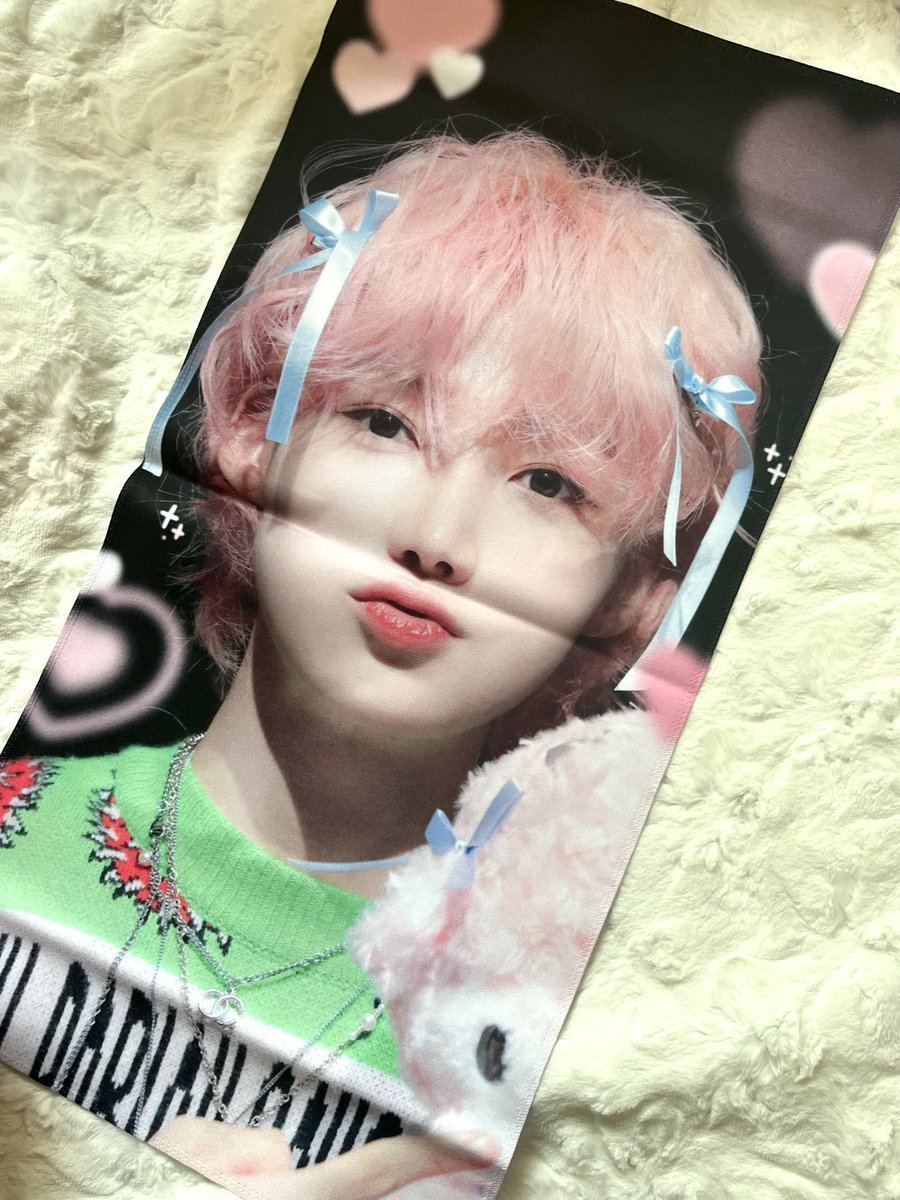 gh_rahl's tweet photo. 룰러님 더보이즈 뉴 반사슬로건 1.5에 양도합니다! 올때부터 이름에 작은 찍힘들이 있었어요ㅠㅠ 디엠 주세요!

더보이즈 상연 제이콥 ��훈 현재 주연 케빈 뉴 큐 학년 선우 에릭 슬로건 더비존 더비로드 판매 포카 최찬희 찬희 차니냥 더아지트 엠디 로투킹 킹덤 트레카 미공포 https://t.co/roK8m801B3