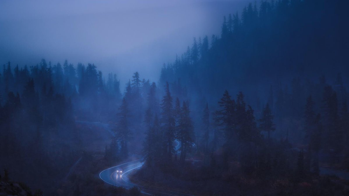 eamonsphotoss's tweet photo. Blue hour https://t.co/WmLXHajmzi