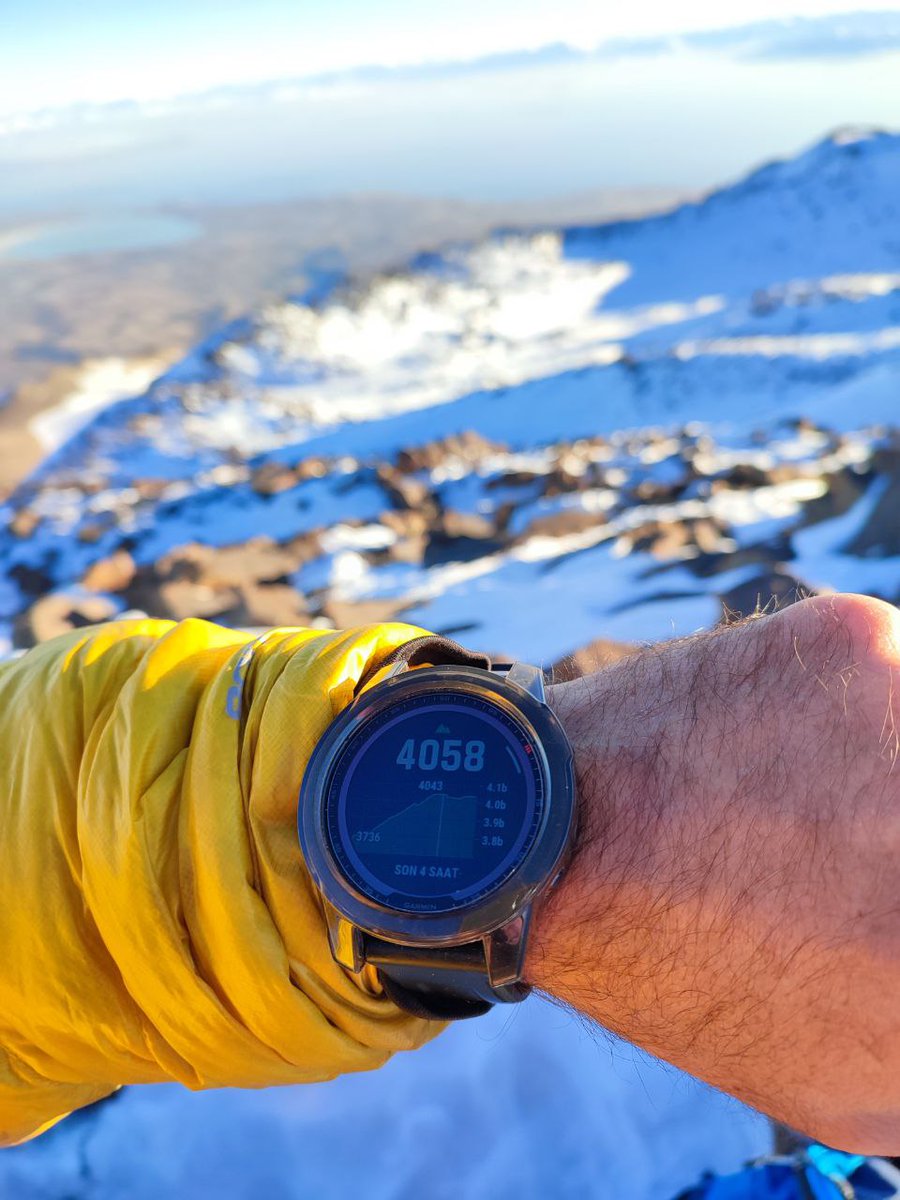 andaAke's tweet photo. #dağcılık #mountaining #tırmanış #climbing #süphandağı #andaaramakurtarma #andadağcılık #AndaBursa https://t.co/61W1wzxzDZ