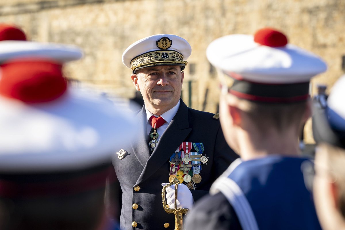 Chef d'état-major de la Marine tweet media