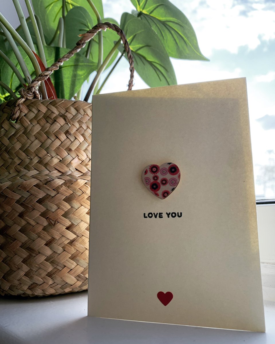 Buy one of our handmade 3D Heart Cards for just £3 delivered (UK only). 🤩 

DM us to purchase ♥️

 I sell direct via our social channels. 

Thank you for taking the time to read &amp; for your support 🤍

#CinnamonSpicedCards 
#SmallBusiness #SmallBiz #EarlyBiz #SBS #SBSWinner