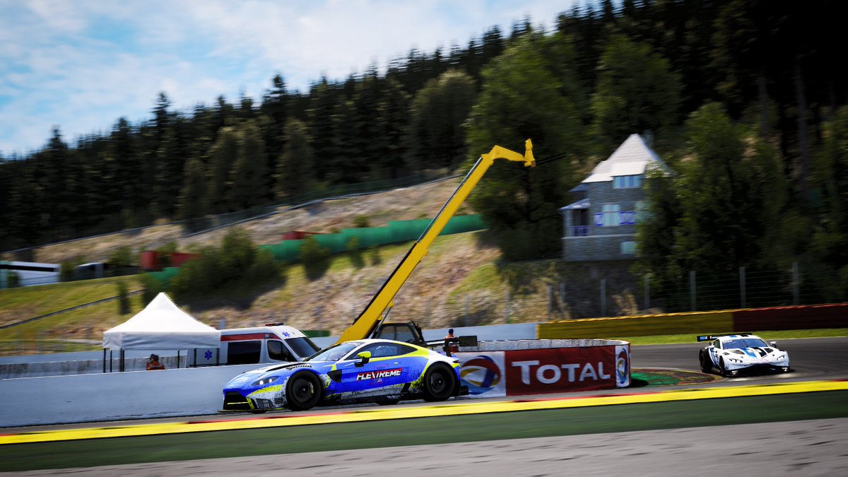 VCO 🕹🏎 tweet media