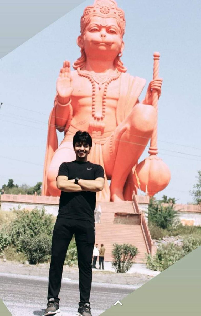 __sihag__'s tweet photo. @AnkitaBnsl Jai Hanuman ji 🙏🙏
Location Faridabad Haryana https://t.co/EhsFszDIS8