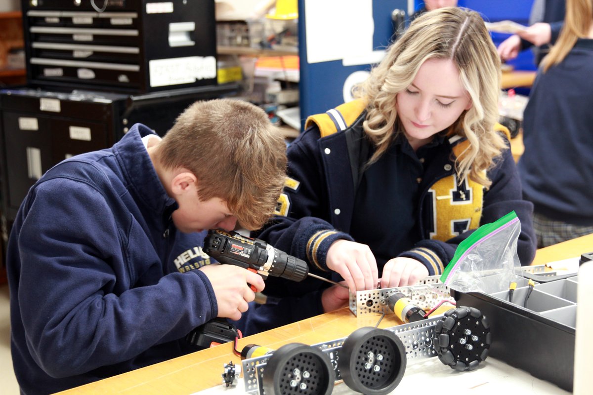 Helias Catholic High School tweet media