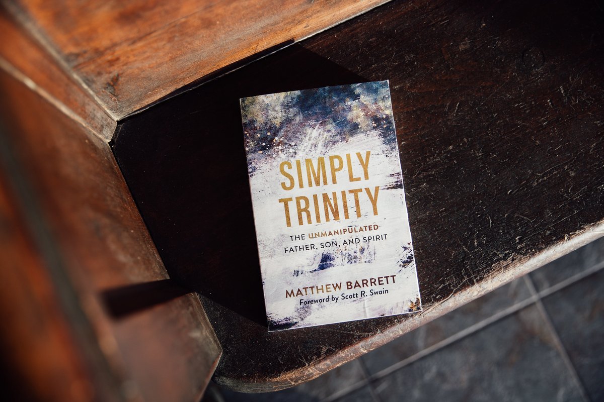 MBTS's tweet photo. ✨GIVEAWAY✨ For Day 21 of #MBTSBooks, we are giving away Simply Trinity by @MattMBarrett. This volume is also available from @ReadBakerBooks.

FOLLOW + LIKE + RT to enter. | Visit https://t.co/4E4fxXwM0q for a chance to win the entire faculty bundle. https://t.co/4zOJTJlxKc