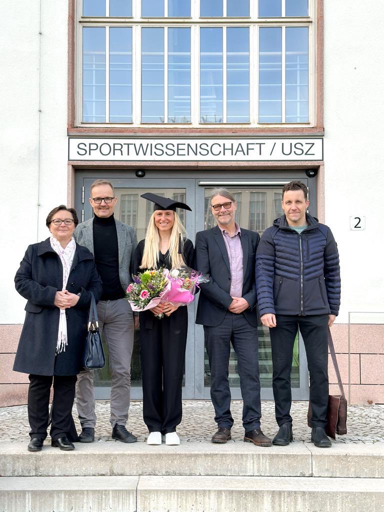 Congratulations Dr Laura Hottenrott! Laura is not only an excellent sports scientist but also a 2.28 h Marathon runner!