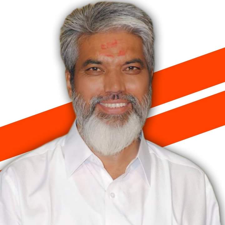 sandeeep_NN's tweet image. महाराष्ट्र सरकार के कृषिमंत्री और नासिक के प्रभारी मंत्री दादा भूसे के गृह नगर की कानून व्यवस्था आउट आफ कंट्रोल आये दिन हत्या लूट बलात्कार अपहरण की बढ़ रही घटनाएं होटलो मसाज पार्लर में चल रहा देह व्यापार  #CMOMaharashtra #eaknathshinde #devendrafadavnis 
#DadaBhuse #cpnashik