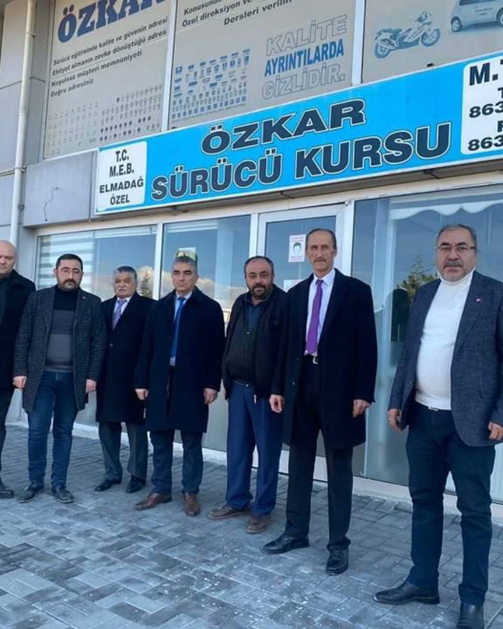 ElmadagMhp's tweet image. “Adım Adım 2023; Ahilerle Gününüz Bereketli Olsun.” teması altında çarşı esnaflarımızı, ilçe başkanımız, yönetim kurulu üyeleri ve meclis üyemizle ziyaret ederek, hayırlı işler diledik.
      🇹🇷
21-01-2023