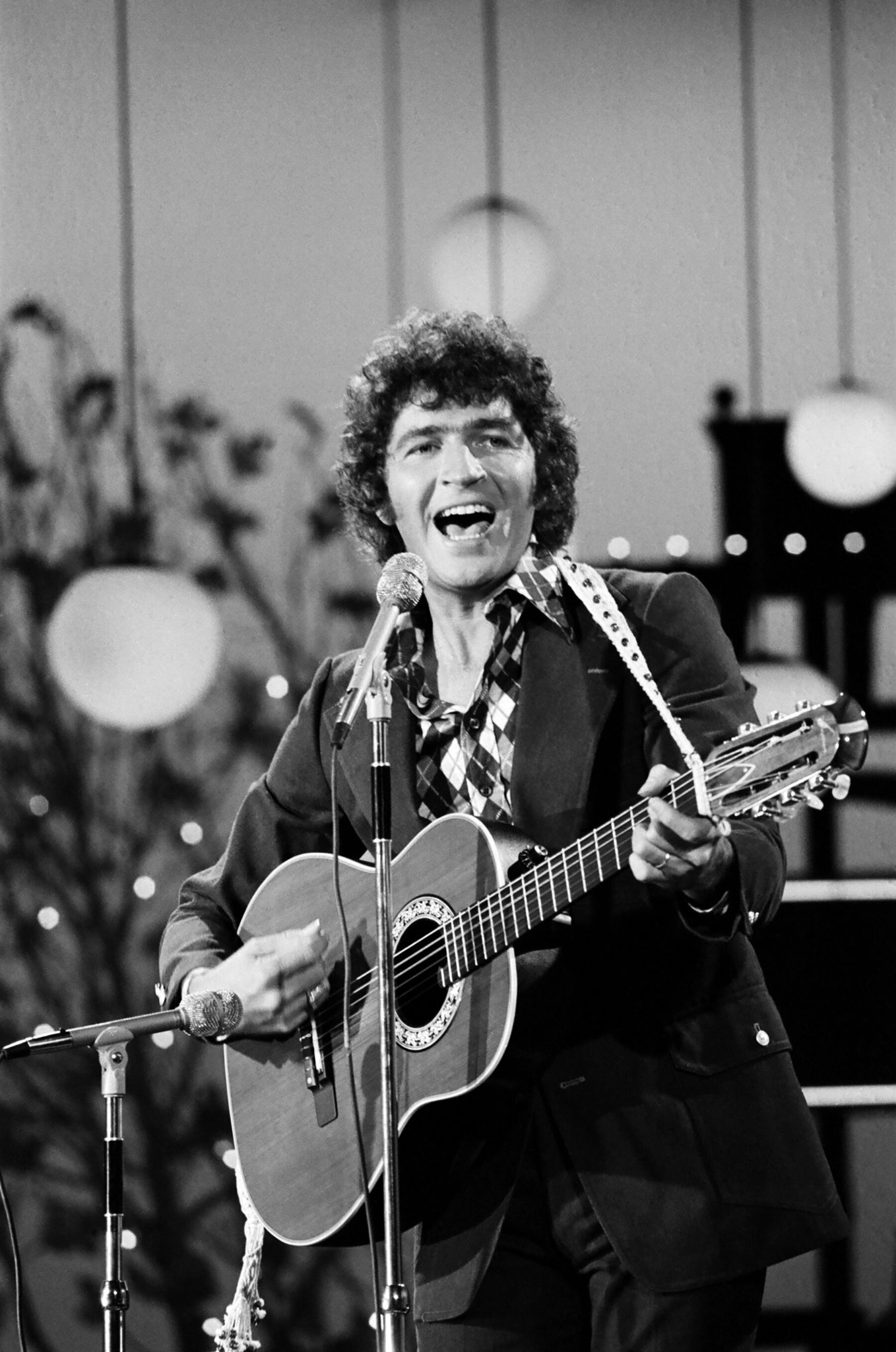 Happy Birthday to the late Mac Davis! 