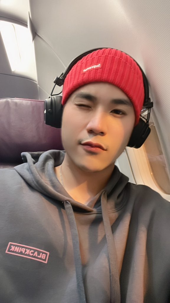 เจมส์วิส คิคิ tweet media