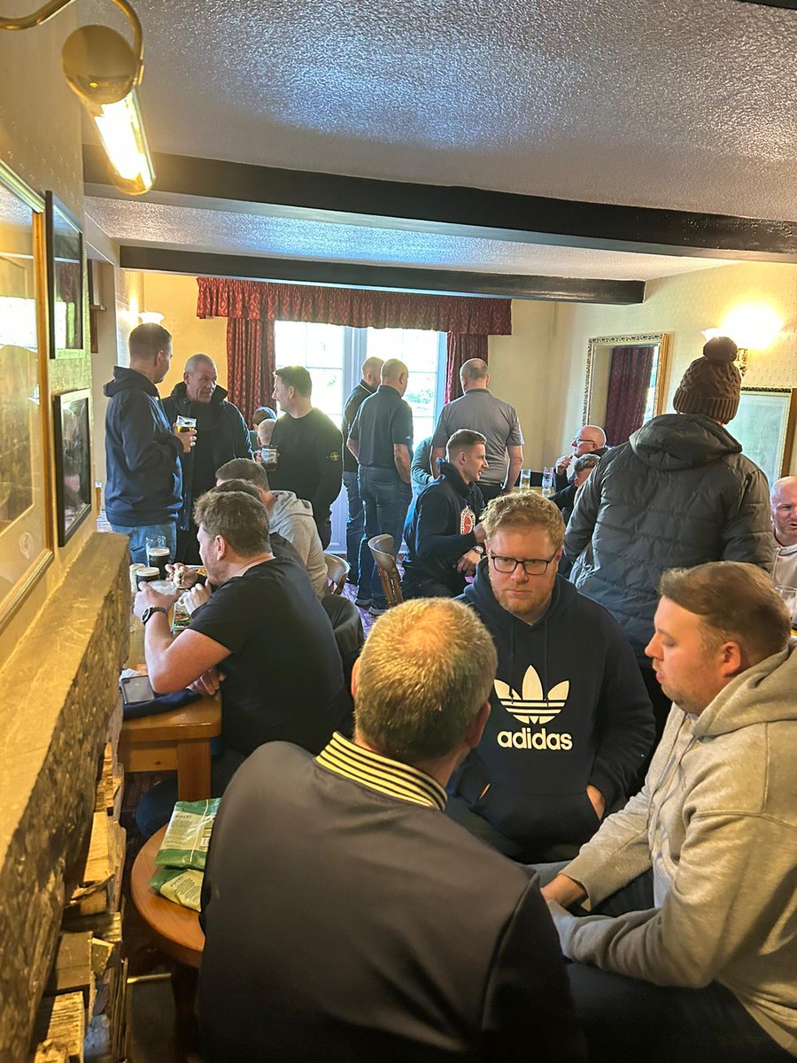 Members enjoying the away day to Derby to watch the mighty Whites! Great stop off in Ashbourne at The Shoulder of Mutton. Members are having a ball! #awaydays #BWFC #coachtrip