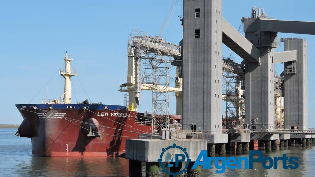 ArgenPorts's tweet image. Los embarques agroindustriales sufrieron en 2022 la peor caída en cuatro años argenports.com.ar/nota/los-embar… 
#embarques #agroindustria #puertos #Argentina