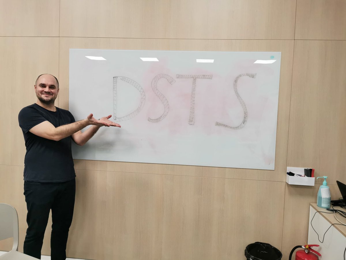 Alexandru Carâp (@alexandrucarap) on Twitter photo If you want to learn surgical technique for trauma you should go to DSTS a course by @traumakhan and <a href="/McmonagleMorgan/">Morgan P. McMonagle</a>. This is me advertising it during a FAST workshop in Bucharest 😁 (<a href="/ffolliet/">#hello my name is Ross</a> I know, sensitivity, bla bla; also 1hr, no slides #htdap).
#SoMe4Surgery #SoMe4Trauma If you want to learn surgical technique for trauma you should go to DSTS a course by @traumakhan and <a href="/McmonagleMorgan/">Morgan P. McMonagle</a>. This is me advertising it during a FAST workshop in Bucharest 😁 (<a href="/ffolliet/">#hello my name is Ross</a> I know, sensitivity, bla bla; also 1hr, no slides #htdap).
#SoMe4Surgery #SoMe4Trauma