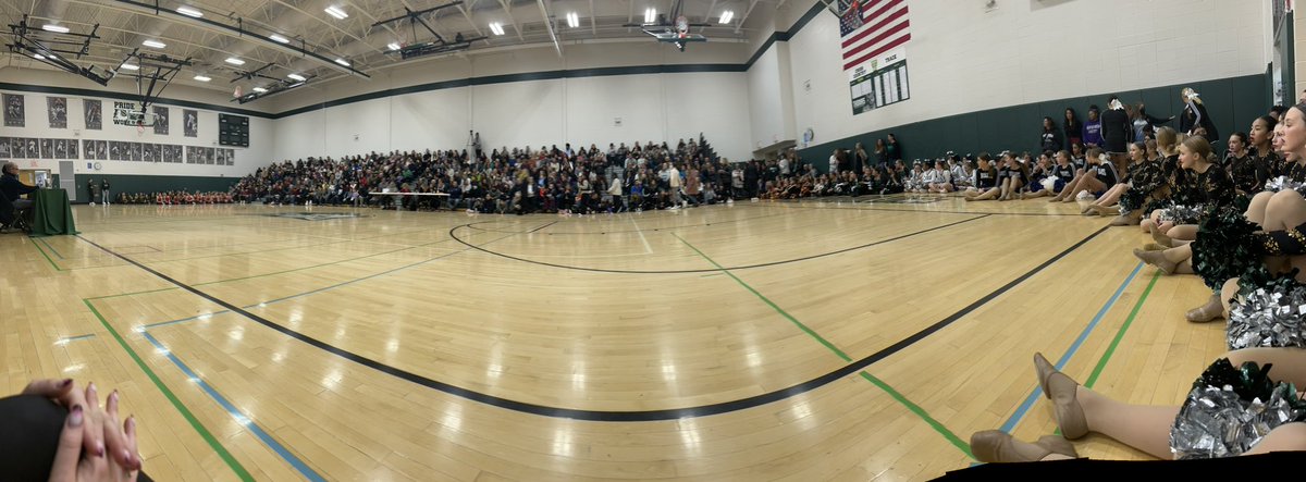 We had an amazing time at the Thomas Dance Invite! Thank you so much to <a href="/AHSD25Thomas/">Thomas Middle School</a> admin, staff, and parent volunteers who helped us bring 9 middle school dance teams together to compete. TMS Poms won🥇and we couldn’t be prouder!!