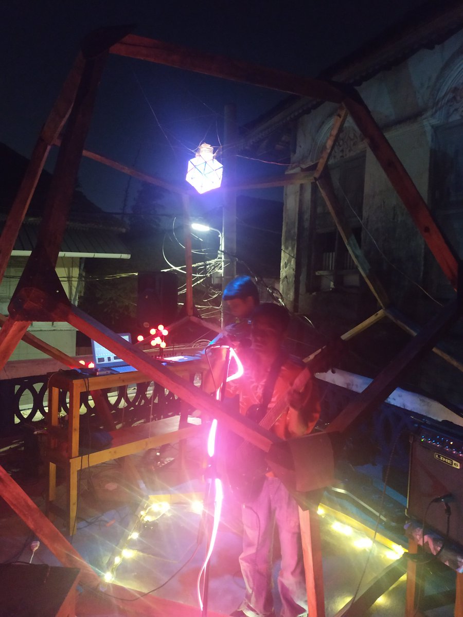 hack4play tweet media