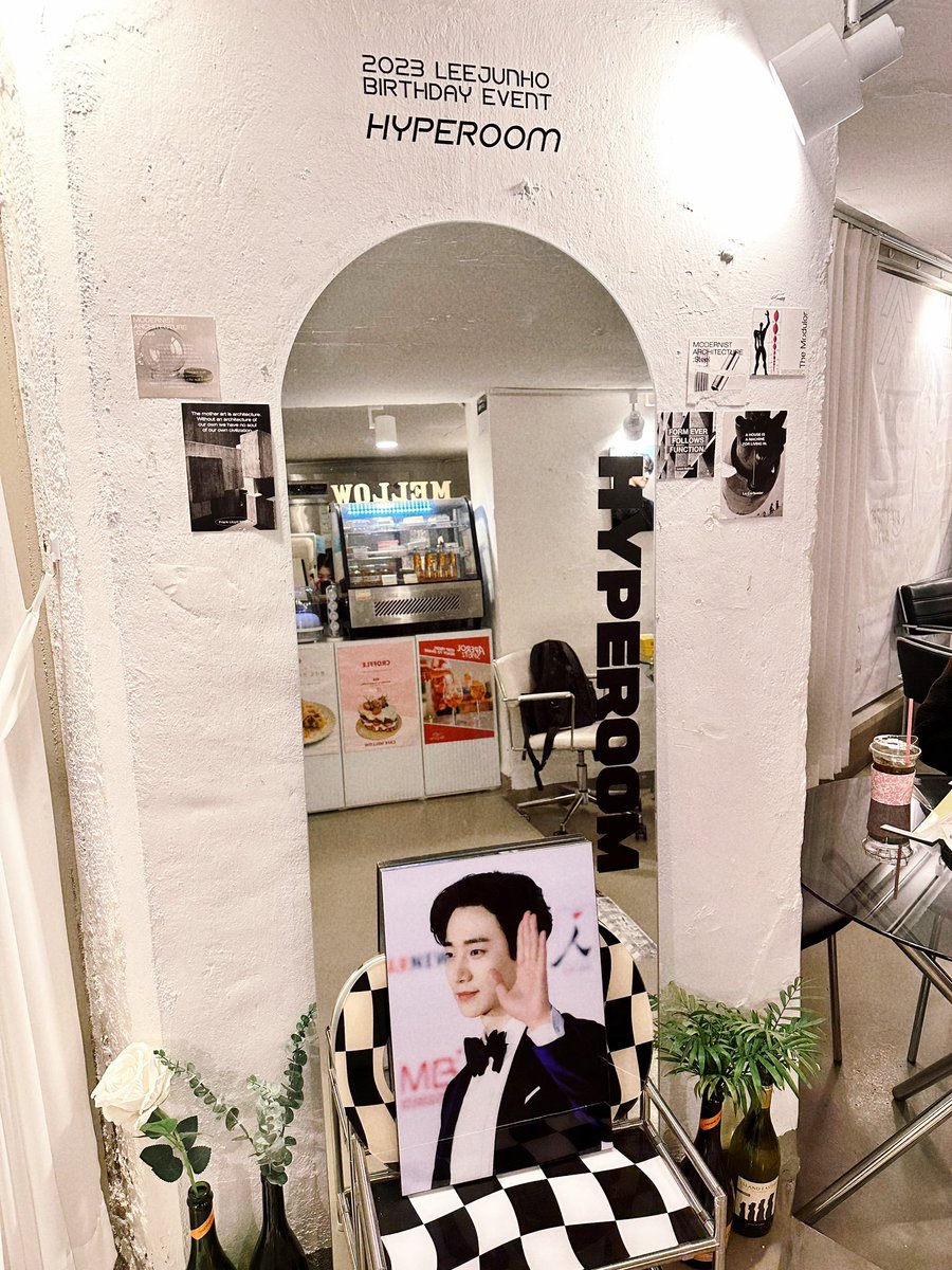letmedo_it's tweet photo. 𝙃𝙔𝙋𝙀𝙍𝙊𝙊𝙈
Hongdae Mellow
2023.01.22 - 2023.01.25

#더새롭게_준호
#HYPEROOM
해시와 함께 후기를 남겨주시면
추첨을 통해 선물을 드립니다!

내일 만나요🫶🏻 https://t.co/J8Xx69AMw1