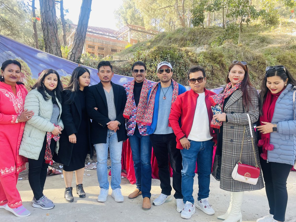 झापाली पिकनिकमा आज ।