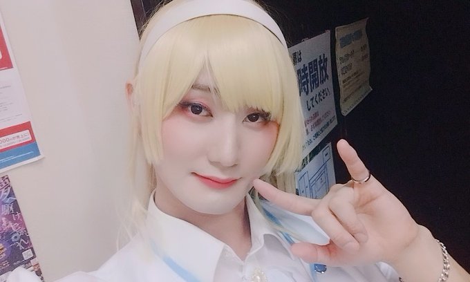 #アニソンウンドウ おつか〜!タキライブのグソクムシことギャラクシーおじさんです。平安名初出しだったので不安だったけど、好評で良かったです!今まで平気だったとこを急に間違えたので「」ってなりました!!!!緑振ってなかったやつ全員顔覚えましたマジギャラクシー!! 