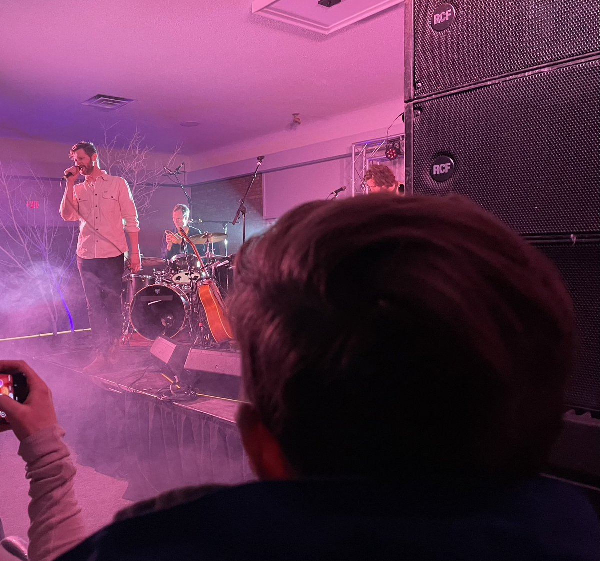 eisforelliott's tweet photo. Setting the bar high for all future concert experiences for this young one - amazing show @danmanganmusic! Thank you @WintersongFest! https://t.co/oikxRNQNH2
